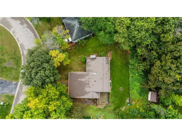 5535 Quinwood Ln N, Plymouth, MN 55442-1709