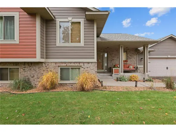 2098 128th Ln NE, Blaine, MN 55449-5040