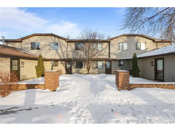 5674 Brandlwood Ct #54, St Paul, MN 55110-2294