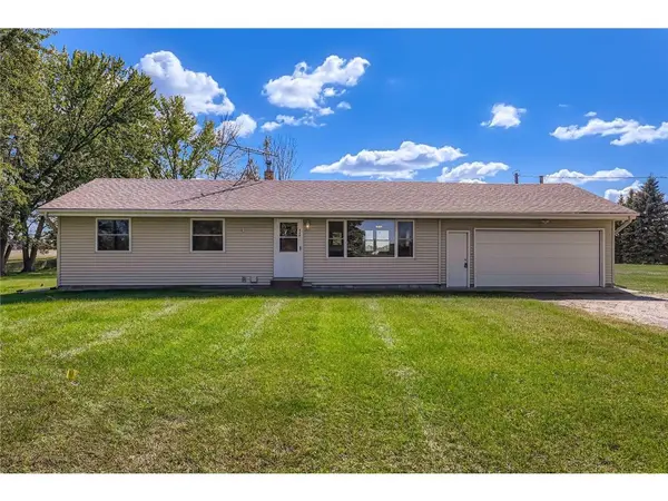 460 County Road 5 NW, Isanti, MN 55040-8009