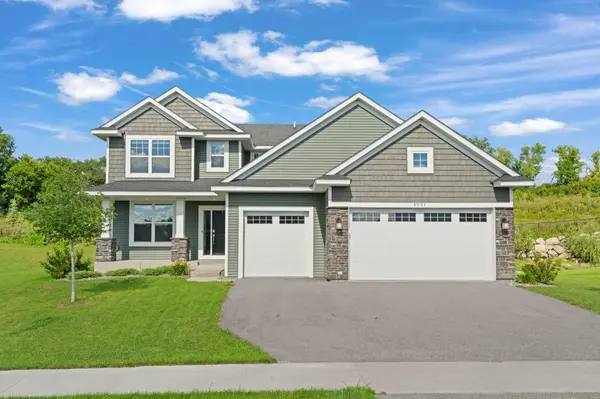 8907 Foust Ln, Rockford, MN 55373-7502