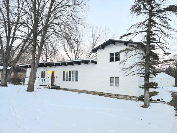 7836 W River RD, Minneapolis, MN 55444