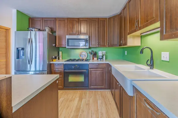 4595 Horizon CIR, Eagan, MN 55123