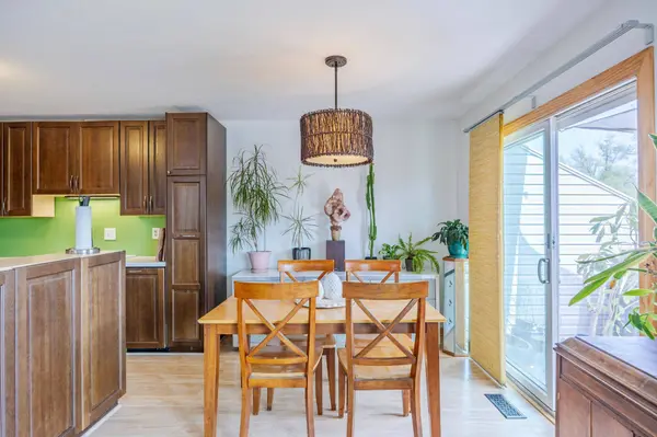 4595 Horizon CIR, Eagan, MN 55123