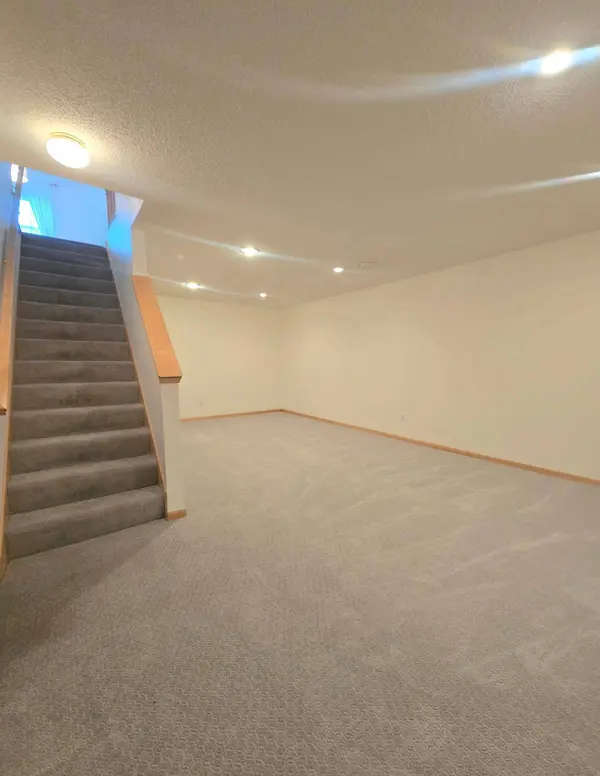 15066 Dundee AVE, Apple Valley, MN 55124