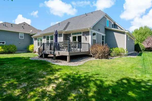 16899 E Lake DR, Lakeville, MN 55044
