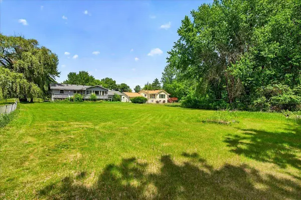 2060 Swedish DR NE, Andover, MN 55304