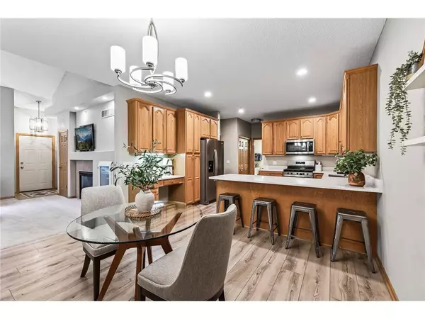 Eden Prairie, MN 55347-3073,10098 Bridgehill Ter