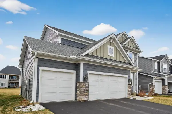 1947 Mulberry Ln, Carver, MN 55315-4414