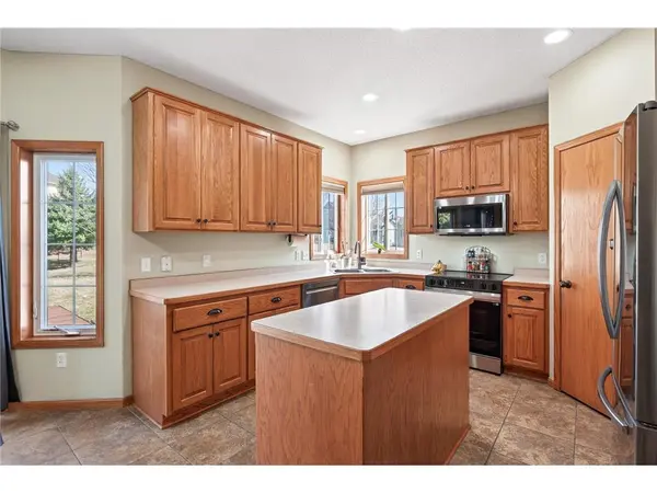 2081 Silver St, Waconia, MN 55387-8606