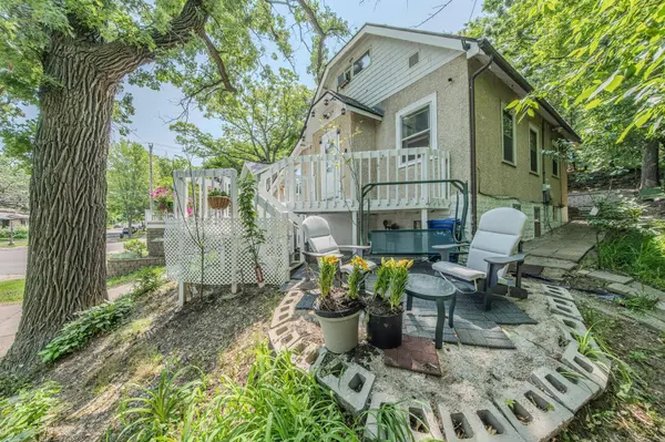 2394 Valentine AVE, Saint Paul, MN 55108