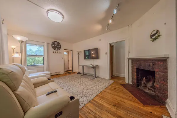 2394 Valentine AVE, Saint Paul, MN 55108