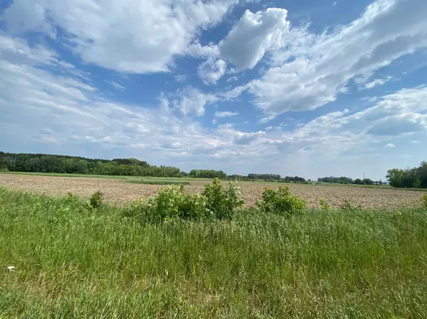 TBD Legend ST, Mora, MN 55051