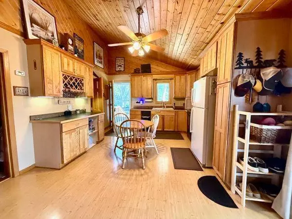 50336 214th PL, Shamrock Twp, MN 55760