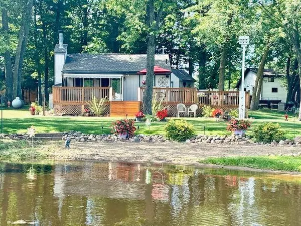 50336 214th PL, Shamrock Twp, MN 55760