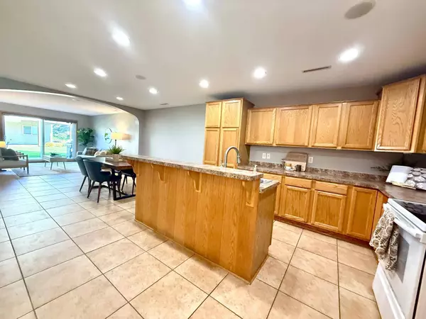 10809 Tyler CT NE, Blaine, MN 55434