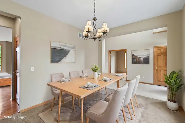 16555 77th CIR N, Maple Grove, MN 55311