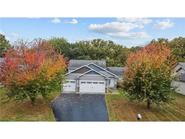 105 8th Ave SE, Isanti, MN 55040-3205