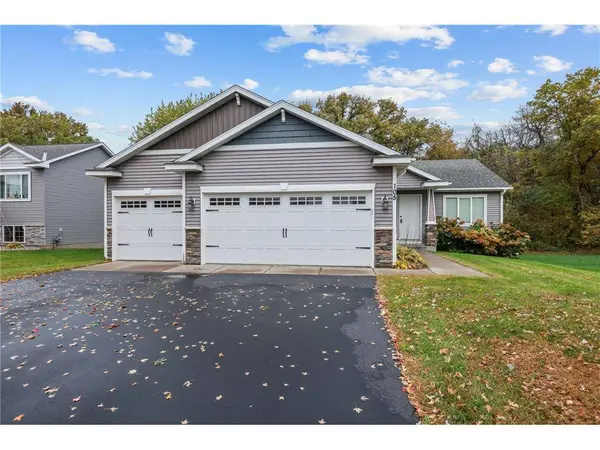 105 8th Ave SE, Isanti, MN 55040-3205