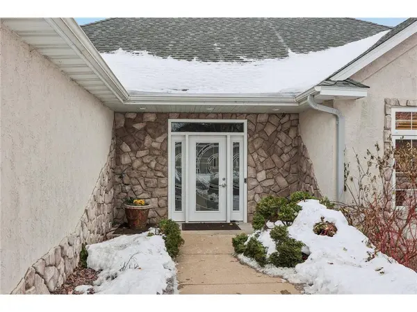 10590 Alamo St NE, Blaine, MN 55449-5671