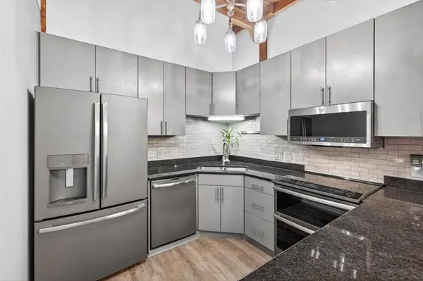 400 N 1st St #611, Minneapolis, MN 55401-1335
