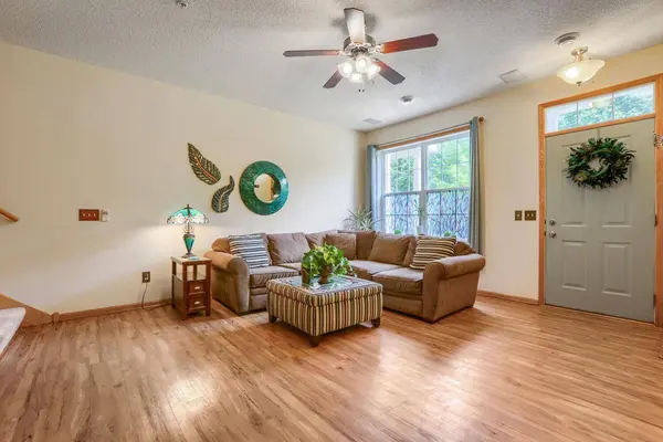 11041 Fergus ST NE #B, Blaine, MN 55449