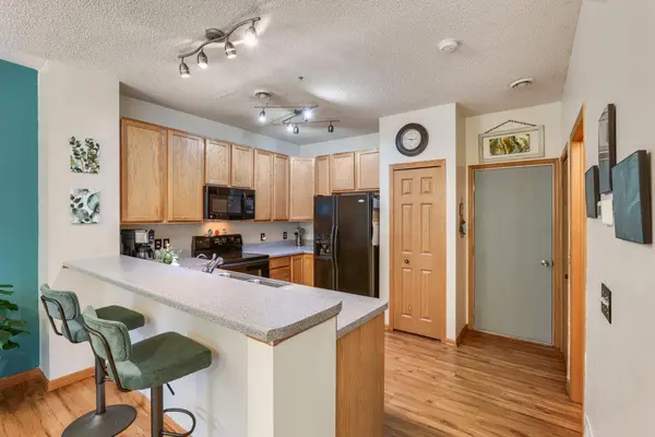 11041 Fergus ST NE #B, Blaine, MN 55449