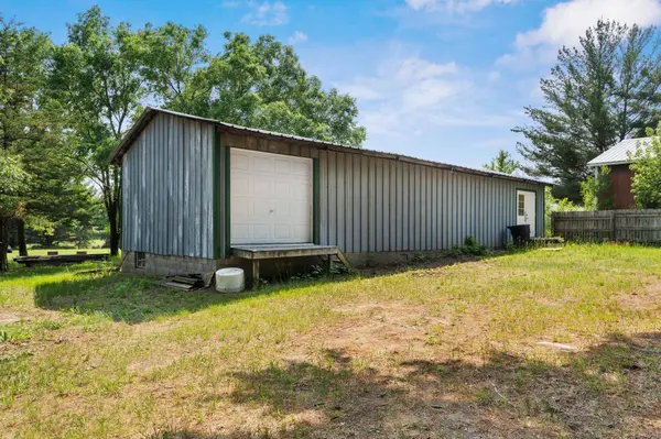 17855 Round Lake BLVD NW, Andover, MN 55304