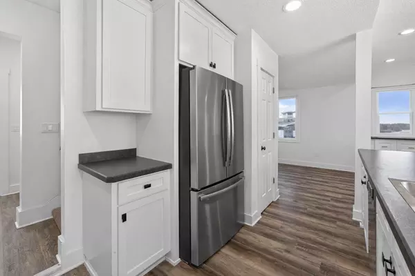 3724 345th AVE NE, Cambridge, MN 55008