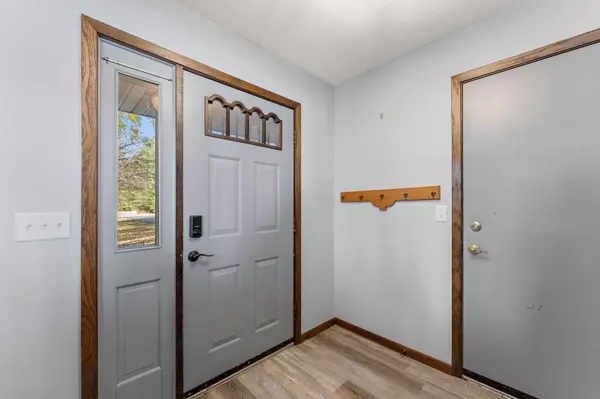 Hudson, WI 54016-8328,967 Sherman Rd