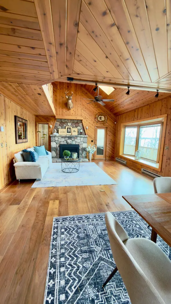 7089 Diamond TRL NW, Walker, MN 56484