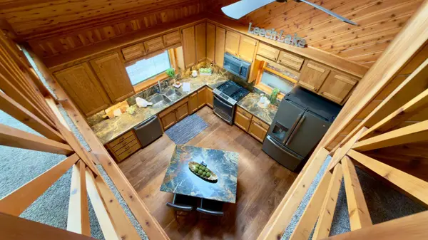 7089 Diamond TRL NW, Walker, MN 56484