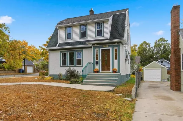 3852 S 22nd Ave, Minneapolis, MN 55407-3006