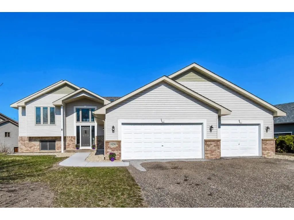 10283 Karston Ave NE, Albertville, MN 55301-8701