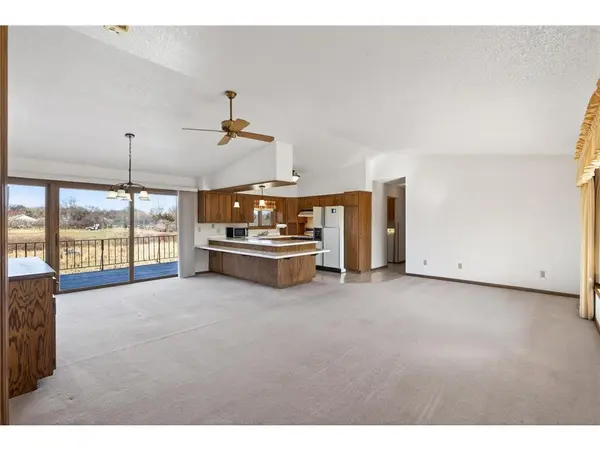 10849 Dalton Ave NE, Monticello, MN 55362-3281