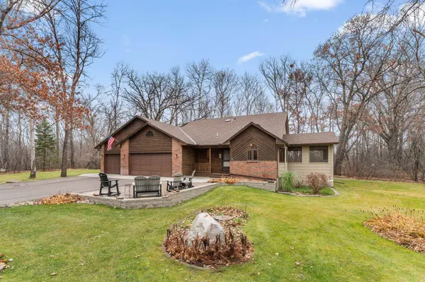 18555 Forest BLVD N, Forest Lake, MN 55025