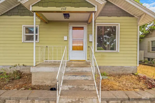 1517 11th Avenue, Lewiston, ID 83501
