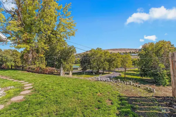 702 22nd Avenue, Clarkston, WA 99403