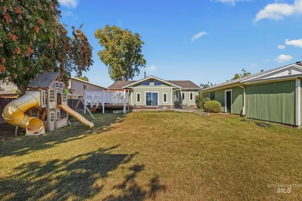 1344 Hemlock Ave, Lewiston, ID 83501
