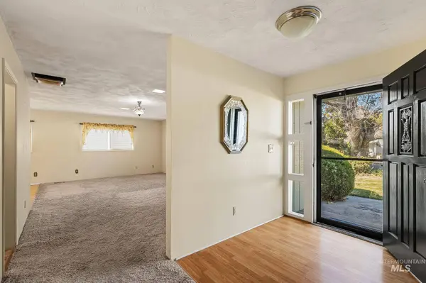 1344 Hemlock Ave, Lewiston, ID 83501