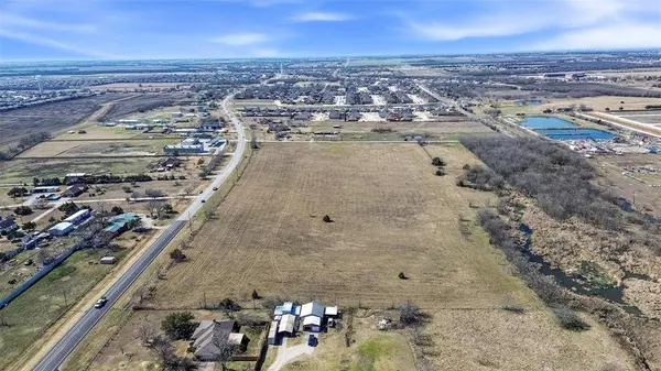 703 E Cook Street, Josephine, TX 75173