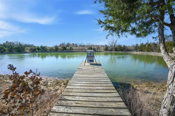 1619 County 156 Road, Whitesboro, TX 76273