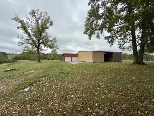 2109 Bell RD, Vincent, OH 45784