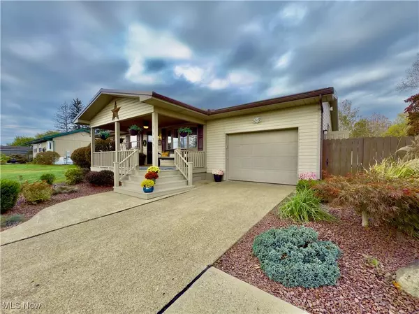 1135 BF Goodrich RD, Marietta, OH 45750