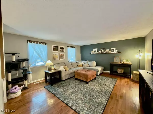 43 Romine RD, Washington, WV 26181