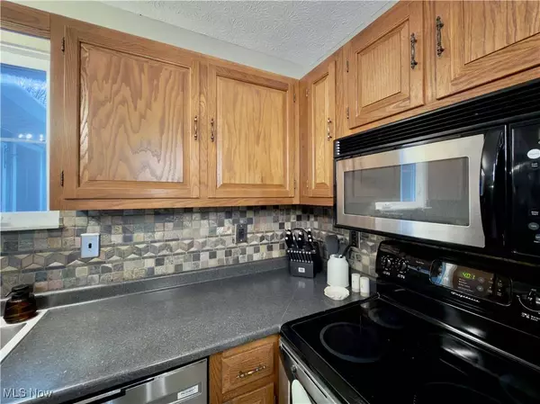 43 Romine RD, Washington, WV 26181