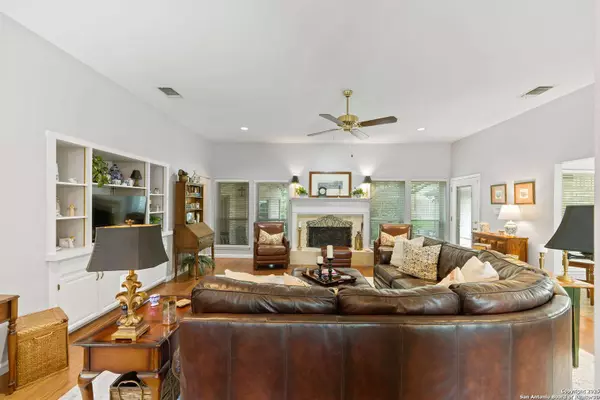 2307 Park Farm, San Antonio, TX 78259