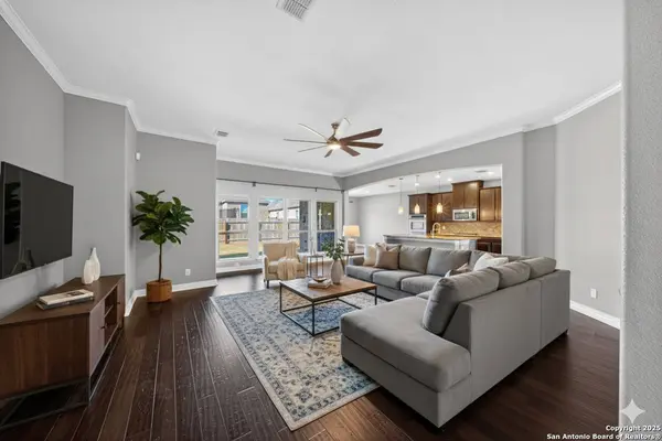 8955 Highland Dawn, San Antonio, TX 78254