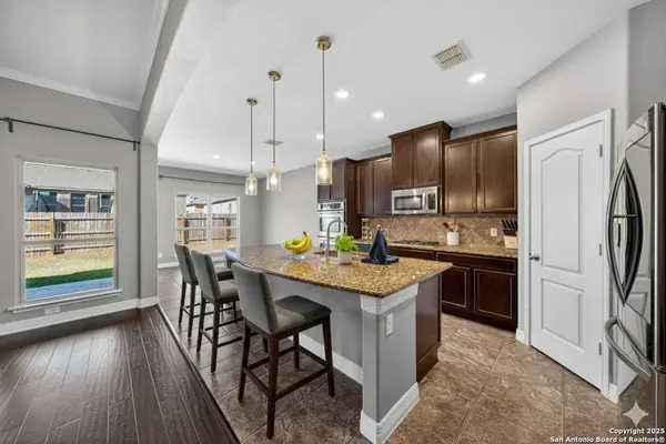 8955 Highland Dawn, San Antonio, TX 78254