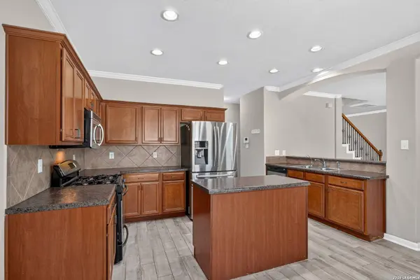 10631 Buck Park, San Antonio, TX 78245-3450